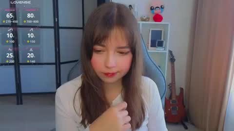 Snapshot of lina_brownie chatting on 06-18-26, 08:47 Lina online show from 06-18-26, 08:47