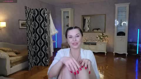 lina_flore online show from 05-08-26, 08:14