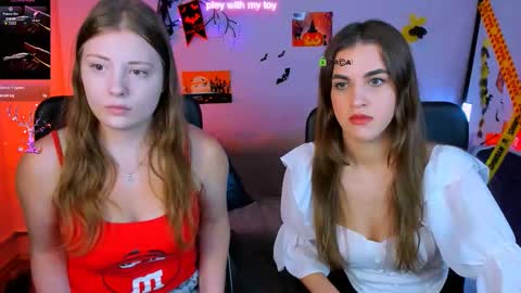 Snapshot of lina_fox12 chatting on 10-26-25, 01:06 lina_fox12 online show from 10-26-25, 01:06