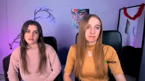 Snapshot of lina_fox12 chatting on 11-28-25, 01:25 lina_fox12 online show from 11-28-25, 01:25