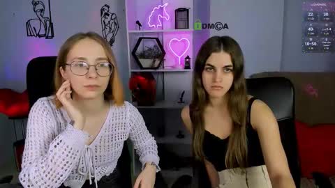 Snapshot of lina_fox12 chatting on 12-02-25, 01:17 lina_fox12 online show from 12-02-25, 01:17