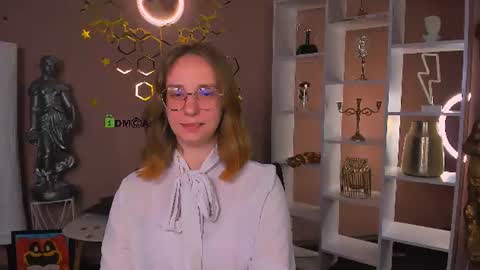 lina_fox12 online show from 06-09-26, 05:52
