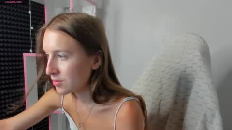 lina_massey online show from 07-31-26, 12:43