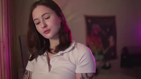 Lina -  online show from 02-18-26, 03:24