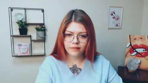 Snapshot of lina_ri chatting on 11-02-25, 11:23 lina_ri online show from 11-02-25, 11:23