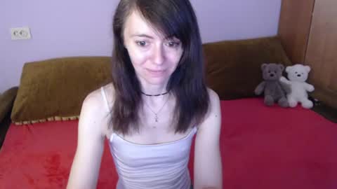 Snapshot of lina_rouge_ chatting on 06-11-26, 02:33 Lina Rouge online show from 06-11-26, 02:33