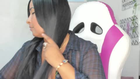 Snapshot of lina_sanchezih chatting on 12-03-24, 07:00 LINA SANCHEZ online show from 12-03-24, 07:00