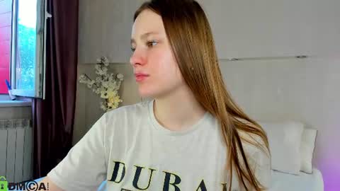 Snapshot of lina_smilee chatting on 07-05-26, 01:01 Lina online show from 07-05-26, 01:01