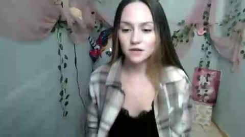 Snapshot of lina_star_s chatting on 12-06-24, 08:37 Lina online show from 12-06-24, 08:37