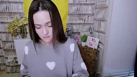 Lina online show from 10-07-25, 05:59