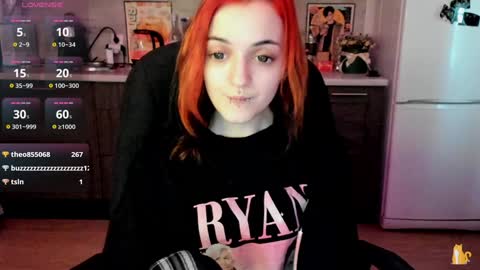 Snapshot of lina_tyaan chatting on 12-12-24, 11:29 Lina 3 1715622743 online show from 12-12-24, 11:29