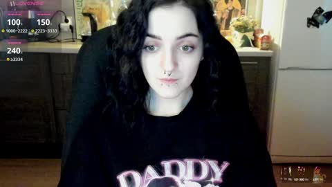 Snapshot of lina_tyaan chatting on 01-07-25, 12:09 Lina 3 1715622743 online show from 01-07-25, 12:09