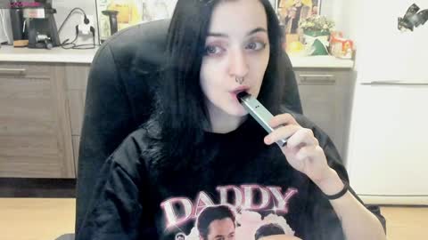 Snapshot of lina_tyaan chatting on 01-08-25, 09:55 Lina 3 1715622743 online show from 01-08-25, 09:55