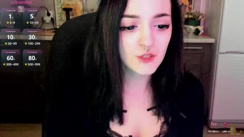 Snapshot of lina_tyaan chatting on 02-17-25, 07:58 Lina 3 1715622743 online show from 02-17-25, 07:58