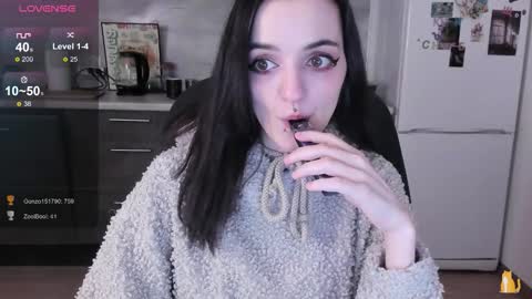 Lina 3  1715622743 online show from 01-05-26, 05:27