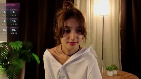 Lina online show from 09-22-25, 04:09