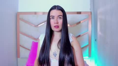Snapshot of linaanssen chatting on 09-20-25, 11:39 lina online show from 09-20-25, 11:39