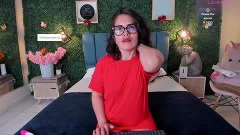 Lina  online show from 09-13-25, 12:05