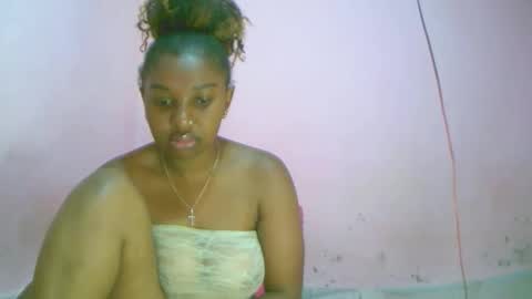 linah1123 online show from 10-15-25, 05:29