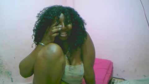 linah1123 online show from 10-23-25, 06:39