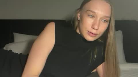 Lina online show from 07-11-26, 10:40