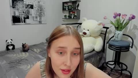 Snapshot of linatruly chatting on 03-10-25, 08:45 Lina online show from 03-10-25, 08:45