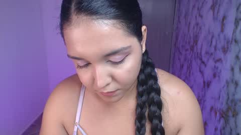 Snapshot of lincy_honeyy chatting on 04-14-26, 03:18 lincy_honeyy online show from 04-14-26, 03:18