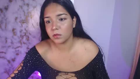 Snapshot of lincy_honeyy chatting on 05-18-26, 06:08 lincy_honeyy online show from 05-18-26, 06:08