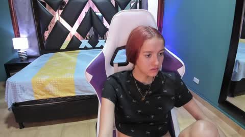  Linda  online show from 12-26-24, 06:33