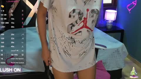  Linda  online show from 12-28-24, 06:08