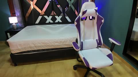  Linda  online show from 02-03-25, 06:07