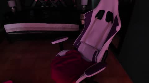  Linda  online show from 02-23-25, 04:24