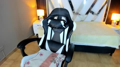  Linda  online show from 02-22-26, 01:42