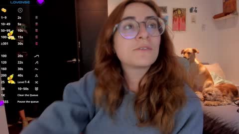 Snapshot of linda_giggle chatting on 12-05-24, 11:18 Giggles online show from 12-05-24, 11:18