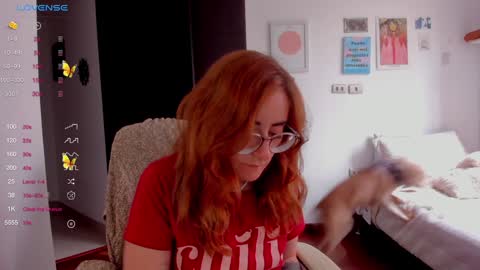 Snapshot of linda_giggle chatting on 01-07-25, 10:08 Giggles online show from 01-07-25, 10:08