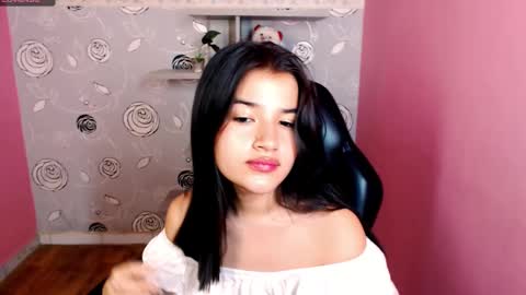 Linda  online show from 02-22-25, 03:25