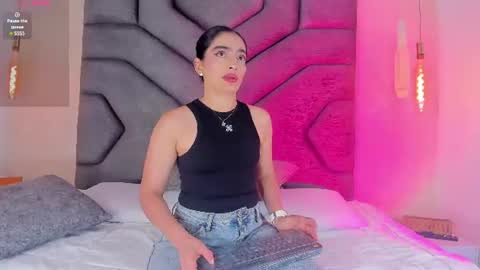 Linda Saenz online show from 06-20-26, 11:24