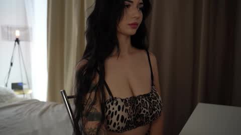 Call me Linda online show from 10-06-25, 10:45