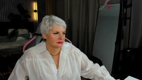 Linda Zefir online show from 04-30-26, 09:26