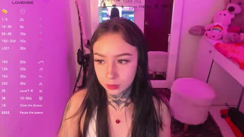 Snapshot of lindaa_miller chatting on 11-09-25, 09:46 linda miller online show from 11-09-25, 09:46