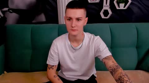 lindabryantt online show from 02-11-25, 10:15