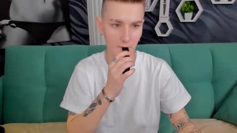 lindabryantt online show from 02-11-25, 01:41