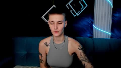 lindabryantt online show from 03-10-25, 03:12