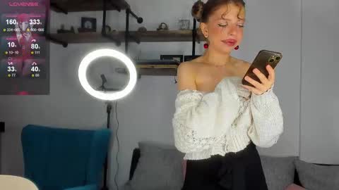 happy new year online show from 10-04-25, 07:01