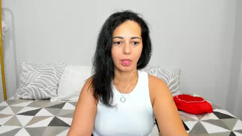 Linda online show from 06-21-26, 01:30