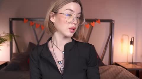 your Linda is back online show from 02-26-25, 10:58