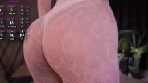 Snapshot of lindathacker chatting on 03-27-26, 04:40 your Linda is back online show from 03-27-26, 04:40