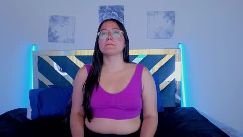 lindavega_ online show from 09-12-25, 03:34