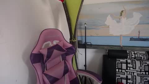 Snapshot of lindsey_2023 chatting on 01-16-25, 03:13 lindsey_2023 online show from 01-16-25, 03:13