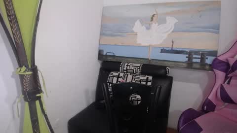 Snapshot of lindsey_2023 chatting on 01-16-25, 06:59 lindsey_2023 online show from 01-16-25, 06:59